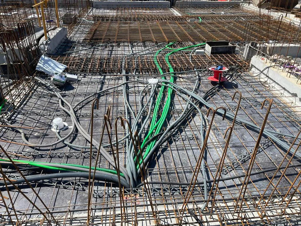 Pieuvre électrique pour logement industriel